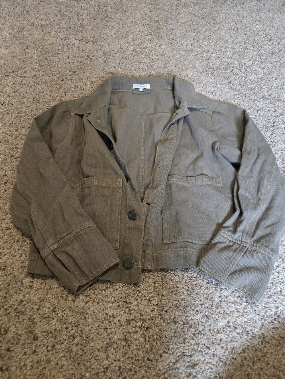 Cresent Cropped Utility Jacket in Olive Green